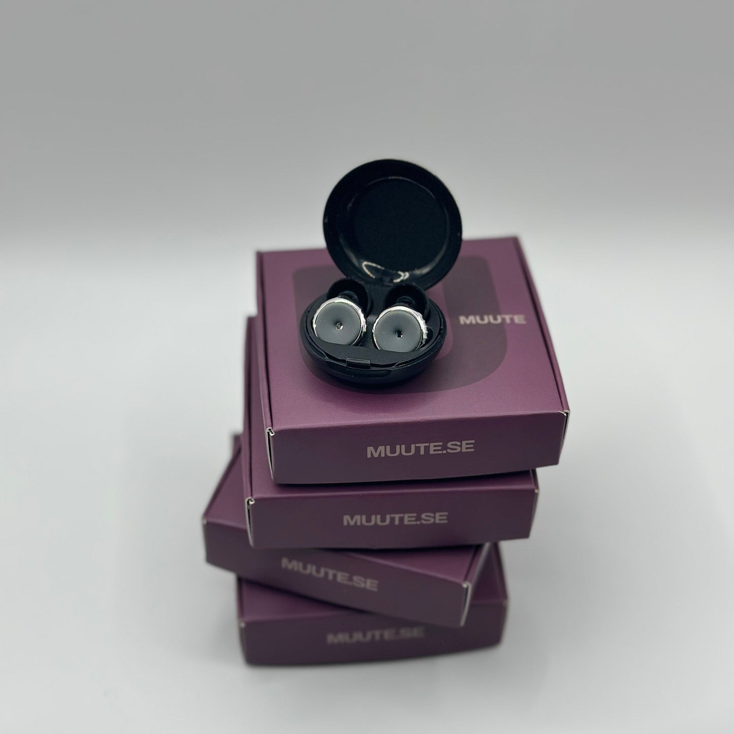 Rock Silver – The solid companion at all events